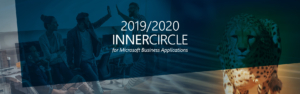 Banner mit dem Text â€ž2019/2020 INNER CIRCLE fÃ¼r Microsoft Business Applicationsâ€ Ã¼ber einem blauen Overlay. Der Hintergrund zeigt eine kollaborative BÃ¼roumgebung mit Menschen an Schreibtischen und Computern. Das Logo von Microsoft Solutions Partner erscheint in der unteren rechten Ecke.