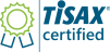 Logo mit einem grÃ¼nen Zertifikatssymbol auf der linken Seite und dem Text â€žTISAX-zertifiziertâ€œ in Blau auf der rechten Seite, dargestellt auf transparentem Hintergrund.